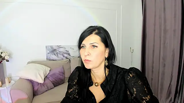 Moon Veloure1 online show from 2, 12, 2025