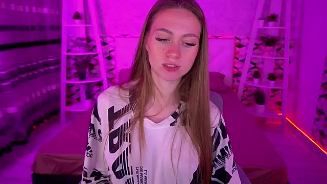 Snapshot of GoGoDream chatting on 4, 4, 2026 GoGoDream online show from 4, 4, 2026