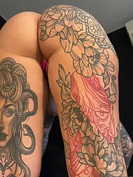 Snapshot of charlotteemerson123 chatting on 20, 12, 2025 charlotteemerson123 online show from 20, 12, 2025