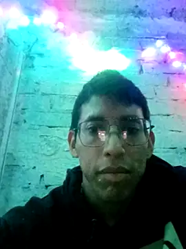 Snapshot of HungHangup chatting on 7, 11, 2025 HungHangup online show from 7, 11, 2025