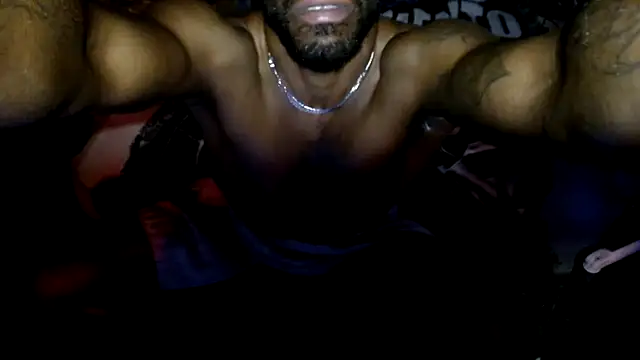 Snapshot of 214KingLonggg chatting on 6, 5, 2026 214KingLonggg online show from 6, 5, 2026