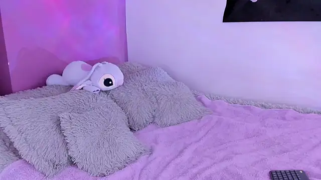 Snapshot of MegannP chatting on 24, 3, 2026 MegannP online show from 24, 3, 2026