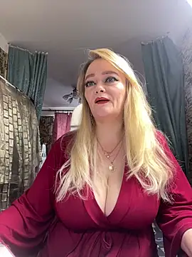 Sweet-blonde online show from 5, 2, 2026