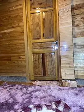 Snapshot of violet-00 chatting on 21, 11, 2025 violet-00 online show from 21, 11, 2025