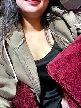 Snapshot of violet-00 chatting on 9, 1, 2026 violet-00 online show from 9, 1, 2026