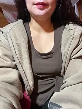 Snapshot of violet-00 chatting on 15, 1, 2026 violet-00 online show from 15, 1, 2026