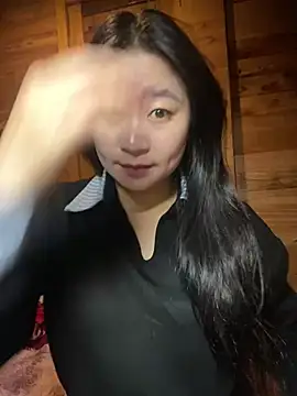 Snapshot of violet-00 chatting on 16, 2, 2026 violet-00 online show from 16, 2, 2026