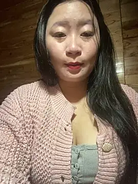 Snapshot of violet-00 chatting on 23, 2, 2026 violet-00 online show from 23, 2, 2026