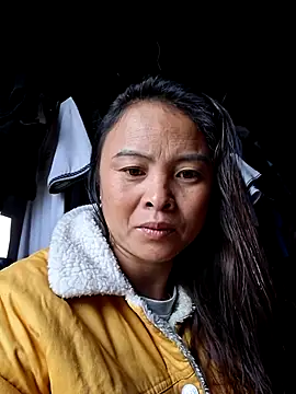 xuxulovezz online show from 3, 11, 2025