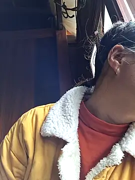 xuxulovezz online show from 8, 11, 2025