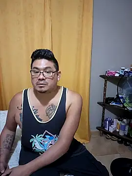 Snapshot of TheChino69 chatting on 17, 10, 2025 TheChino69 online show from 17, 10, 2025