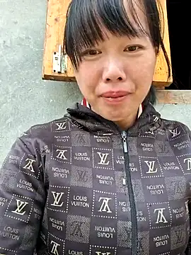 helenzz online show from 7, 11, 2025