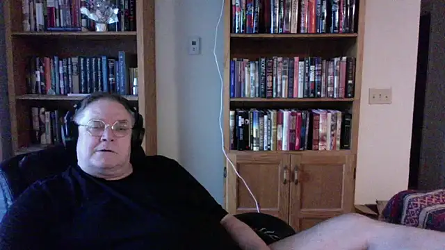 Snapshot of Vinyl22@xh chatting on 26, 5, 2026 Vinyl22xh online show from 26, 5, 2026