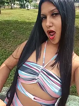 Snapshot of graziele00 chatting on 26, 3, 2026 graziele00 online show from 26, 3, 2026