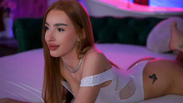 Snapshot of ClaraBenatti chatting on 17, 2, 2026 ClaraBenatti online show from 17, 2, 2026