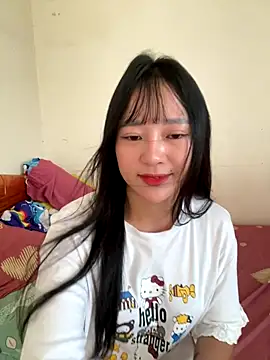Snapshot of Be_xinh chatting on 16, 10, 2025 Be xinh online show from 16, 10, 2025