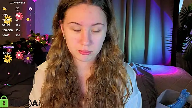 Snapshot of Elsie_Cutties chatting on 10, 4, 2026 Elsie Cutties online show from 10, 4, 2026