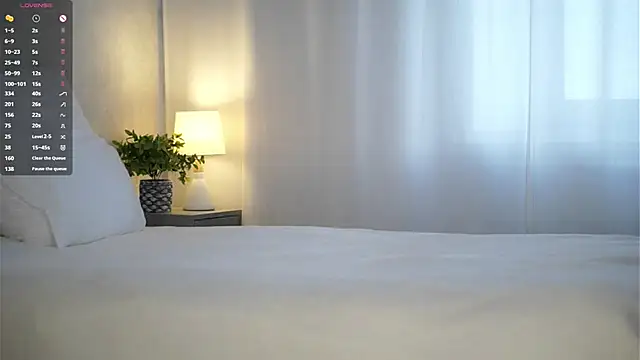 Snapshot of LettySlovacek chatting on 25, 10, 2025 LettySlovacek online show from 25, 10, 2025