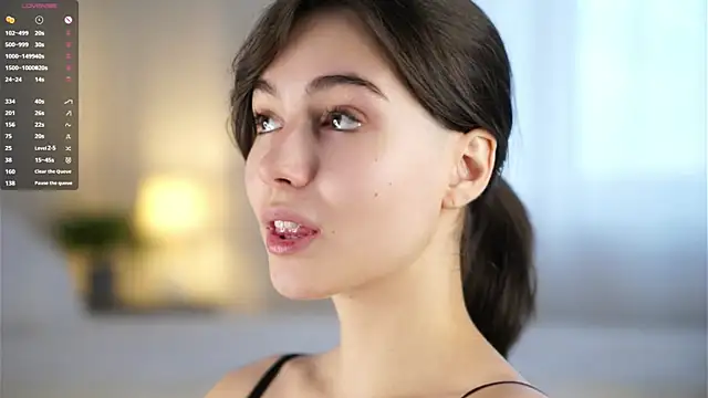 Snapshot of LettySlovacek chatting on 3, 11, 2025 LettySlovacek online show from 3, 11, 2025