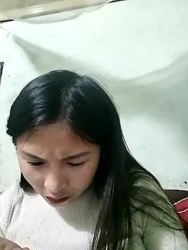 Mai4568 online show from 3, 11, 2025