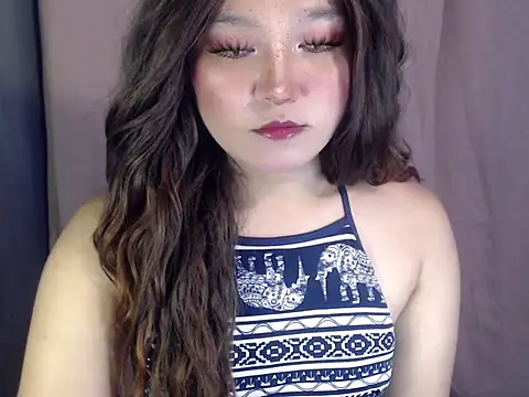 Snapshot of Eyes-on-me chatting on 3, 5, 2026 Eyes-on-me online show from 3, 5, 2026