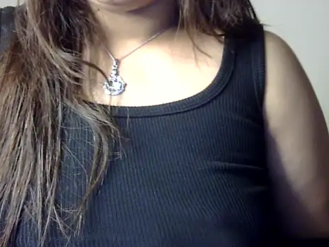 Aaliya02 online show from 2, 10, 2025