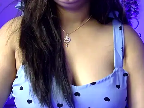 Snapshot of Aaliya02 chatting on 9, 4, 2026 Aaliya02 online show from 9, 4, 2026