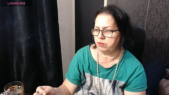 Snapshot of MissSanjanne chatting on 12, 3, 2026 MissSanjanne online show from 12, 3, 2026