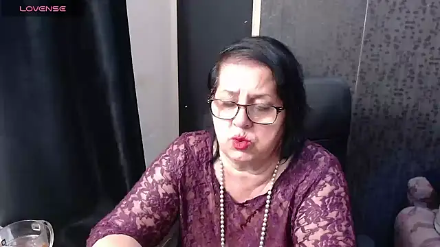 Snapshot of MissSanjanne chatting on 18, 4, 2026 MissSanjanne online show from 18, 4, 2026