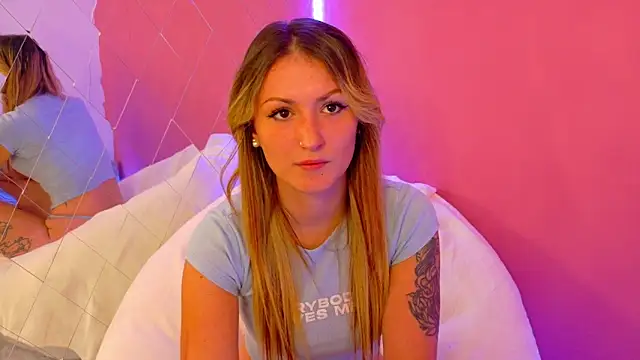 Anaayss  online show from 30, 9, 2025