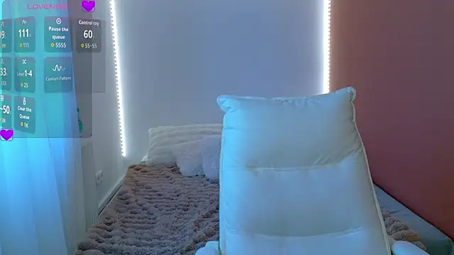 Snapshot of Anaayss_ chatting on 2, 4, 2026 Anaayss online show from 2, 4, 2026