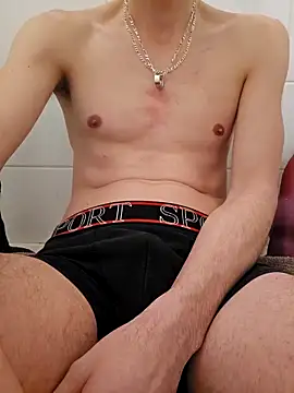 Snapshot of Chrisou73 chatting on 4, 2, 2026 Chrisou73 online show from 4, 2, 2026