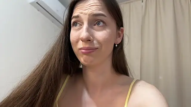Prettyyy Angel online show from 15, 5, 2026