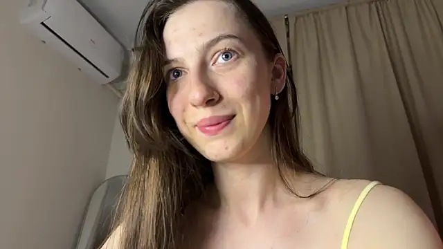 Prettyyy Angel online show from 25, 5, 2026