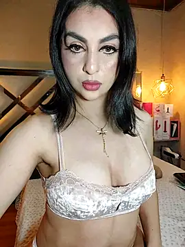 LlianneDiamond1 online show from 30, 11, 2025