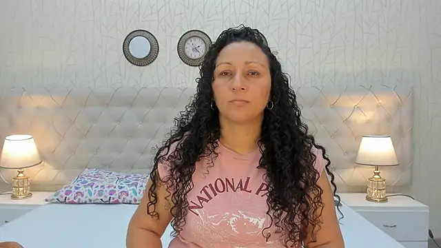 VaniaRose online show from 27, 11, 2025