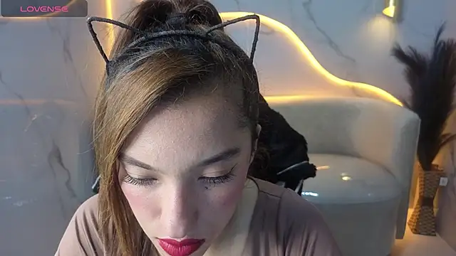 Snapshot of Skyler_Gracee_Tx chatting on 25, 10, 2025 Skyler Gracee Tx online show from 25, 10, 2025