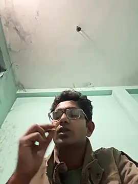 Snapshot of slaveboi9876 chatting on 5, 1, 2026 slaveboi9876 online show from 5, 1, 2026