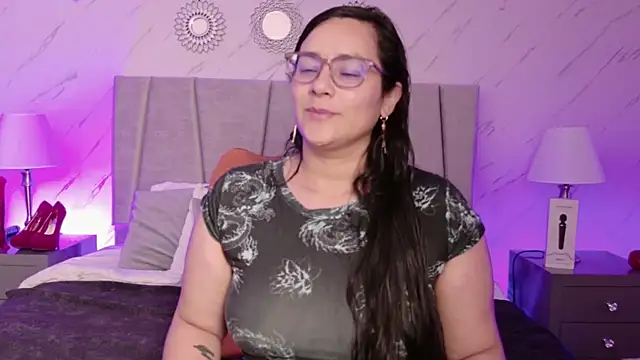 Snapshot of Michell_Monet chatting on 19, 5, 2026 Michell Monet online show from 19, 5, 2026