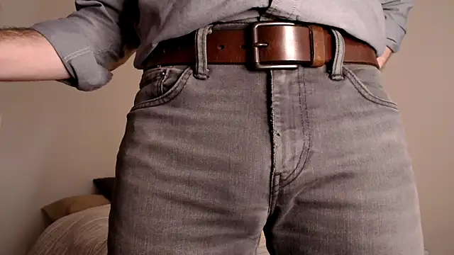 an expose online show from 11, 10, 2025