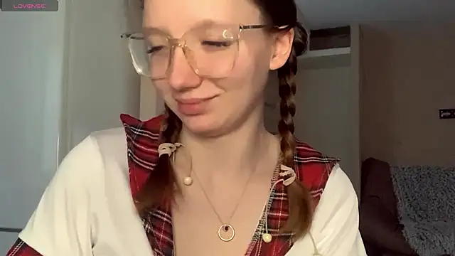 Snapshot of KrystinFunches chatting on 29, 11, 2025 KrystinFunches online show from 29, 11, 2025