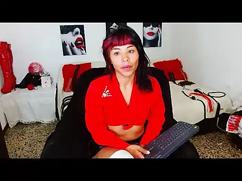 Snapshot of mylygrey chatting on 27, 6, 2026 mylygrey online show from 27, 6, 2026