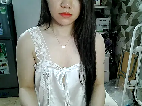 Snapshot of Ara4865 chatting on 15, 10, 2025 Ara4865 online show from 15, 10, 2025