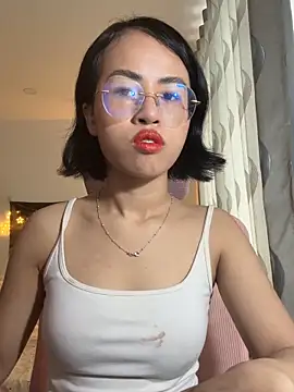 EllieYoon online show from 19, 12, 2025