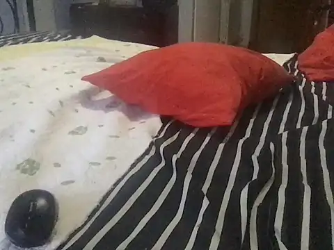 paula19800 online show from 24, 9, 2025