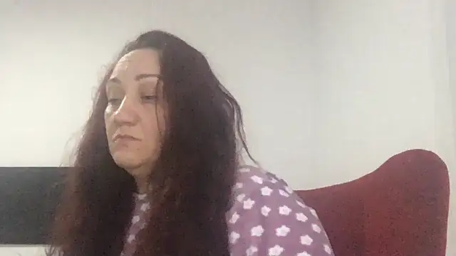 paula19800 online show from 3, 12, 2025