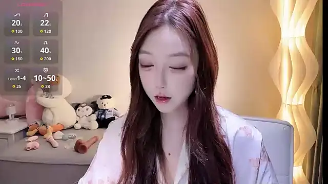 Luna--1 online show from 23, 7, 2026