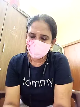 Snapshot of tamil_Boomika chatting on 3, 4, 2026 tamil Boomika online show from 3, 4, 2026