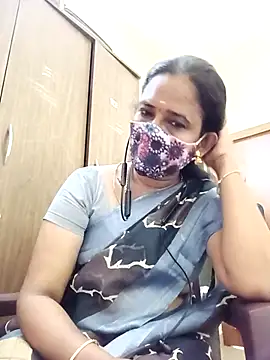 Snapshot of tamil_Boomika chatting on 7, 4, 2026 tamil Boomika online show from 7, 4, 2026