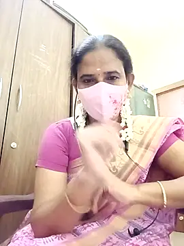 Snapshot of tamil_Boomika chatting on 18, 4, 2026 tamil Boomika online show from 18, 4, 2026